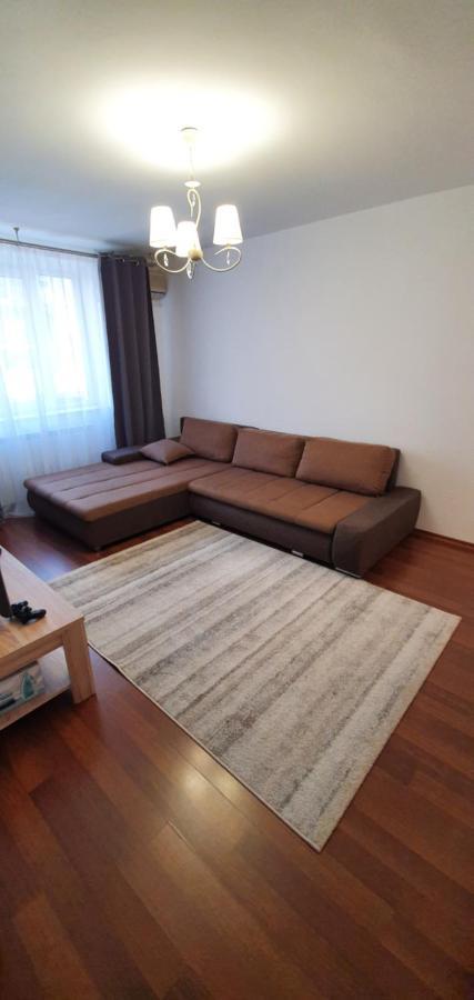 Apartament Chaplins 3 Camere 피아트라네암츠 외부 사진