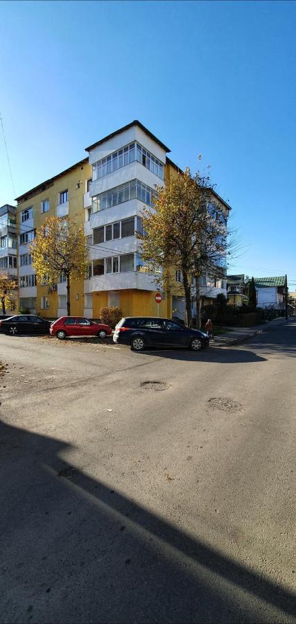 Apartament Chaplins 3 Camere 피아트라네암츠 외부 사진